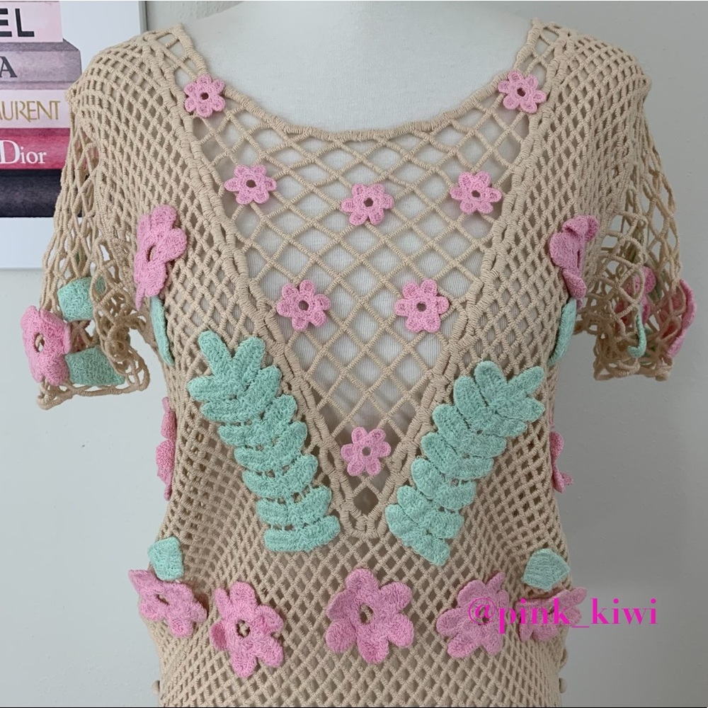 Wildfox Bloom Edita Crochet Top - Picture 3 of 17